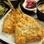 1 hand-prepared fried horse mackerel
