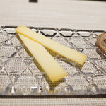 レストラン イソ - チーズ