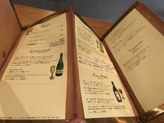 h IL LAGO - スパークリングワインから、カクテル、日本酒、ウイスキーもあります