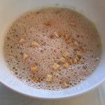 マダム・トキ - 森の茸のヴルーテ アーモンドの香るカプチーノ仕立て