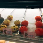Leonard's Bakery - 原色のマフィン (^_^;)