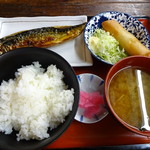 酒蔵 厚岸 - 日替わり定食(サバ塩焼き)