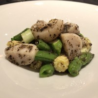 スーツァン・レストラン陳 渋谷店 - ホタテと野菜のトリュフ炒め