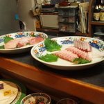 群青 - 長崎で獲れた新鮮な魚の刺身です。