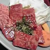 焼肉・しゃぶしゃぶ たちばな ヒルトンプラザイースト店 - ランチのロース