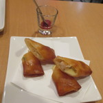 雲丹 - エビチーズ春巻き