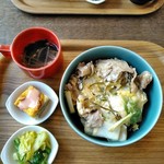 cafe634 - 豚肉&白菜漬け　菜の花とキャベツ　オムレツ　スープ