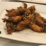 Nhà Hàng Cá Voi Xanh (Blue Whale) - 