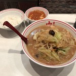 蒙古タンメン中本 高田馬場店 - 