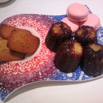 ユニッソン デ クール - フィナンシェ､カヌレ､マカロン