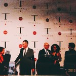 Godiva Cafe - 左から2番目がDFSグループ会長兼最高経営責任者のフィリップ・シャウスさん❣️(o^^o)