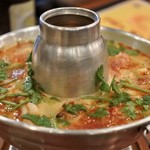 タイ政府公認 タイ料理 アロイチンチン - トムヤムクン