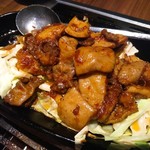 焼肉 ジャンボ - ミックスホルモン炒め