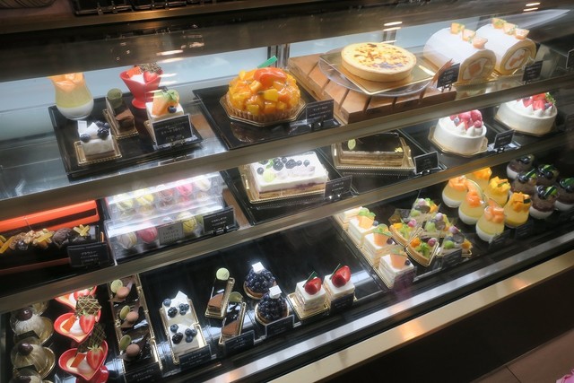 パレスベーカリー 大宮 ケーキ 食べログ