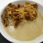 Yoshinoya - 牛白カレーのアップ