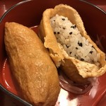 杵屋 - いなりの中は こんなん