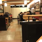杵屋 - 店内をパシャ
平日の１１時半