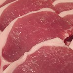 Kushikatsu Seki - ランチや串かつに使用の国産豚ロース肉。毎朝仕入れ！