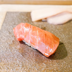 鮨 猪股 - 中トロ