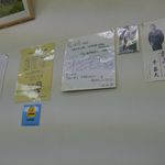 鬼は内 - そばの注文後は、出来たてが楽しめるとのことで、しばし席に移動してそばが出来上がるのを待つことにします。