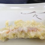 鬼は内 - 爆安な「ちくわ天」60円は、衣の中に海苔を散りばめたもので