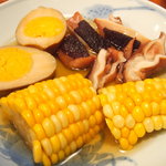 小料理 悦 - 卵、たこ、とうもろこし