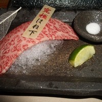 和牛懐石 但馬屋 梅田 - 霜降りはねした 