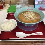 くるまやラーメン 保谷新町店 - 味噌ラーメン650円とサービスライス