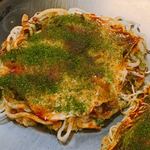Okonomiyaki Hiroshi Chan - うどん肉玉