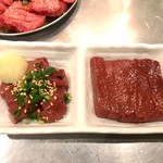 焼肉ヒロミヤ 本店 - エア焼きでいただきたいレバー