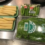焼肉ヒロミヤ 本店 - 幹事さんが用意してくれた持ち込みのお野菜