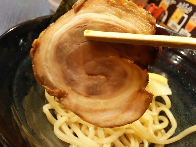 ゴル麺 野毛店>