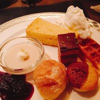 ロウリーズ・ザ・プライムリブ 恵比寿ガーデンプレイス店 - 