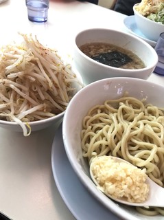 ラーメン　つけ麺　天高く翔べ！ - つけ麺(野菜、ニンニク、アブラ、カラメ増し)