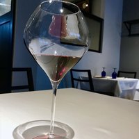 PRIMO - 赤ワインをボトルで