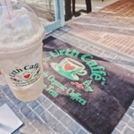 Urth Caffé - 