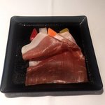 PRIMO - パルマ産生ハムとジャルディニエーラ（2018.1-1）