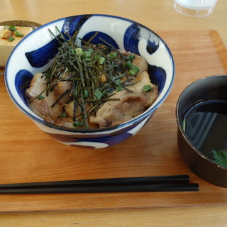 薩摩焼酎バル酒場 薩摩の國_0