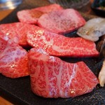 焼肉 山水 - 