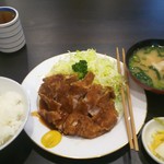 Harubou - ロースカツ定食