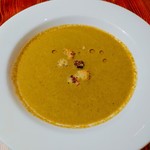 トラットリア ダイ パエサーニ - ロマネスコのスープ