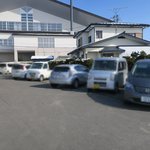 とんかつ雅 - 店舗脇に駐車場有ります