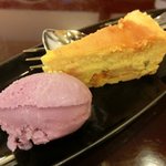 さんるーむ - かぼちゃのチーズケーキ 紫いもアイス添え