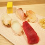 赤坂 すし 秀 - ミニ丼+握り5貫 1080円 の握り5貫