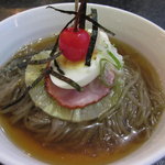 大満 - 韓国冷麺ハ－フ\550