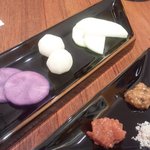 チューリップスープ - 有機野菜プレート（サラダ蕪、ミラノ大根、コールラビ）