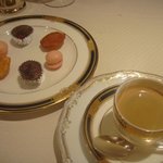 レストラン ロワール フレンチ - コーヒーと小菓子