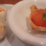 チューリップスープ - スイーツプレート（あつあつトマトパイ、黒糖アイスとヨーグルトアイス）