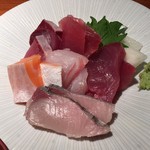 めしの助 - 刺身のアップ①