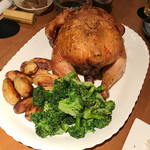 菜鶏 - 丸鶏のローストじゃがバター添え